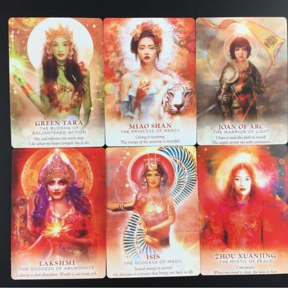 The Divine Feminine Oracle Cards Deck - Picture 6 of 6
